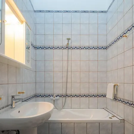 Sunrise Apartament *