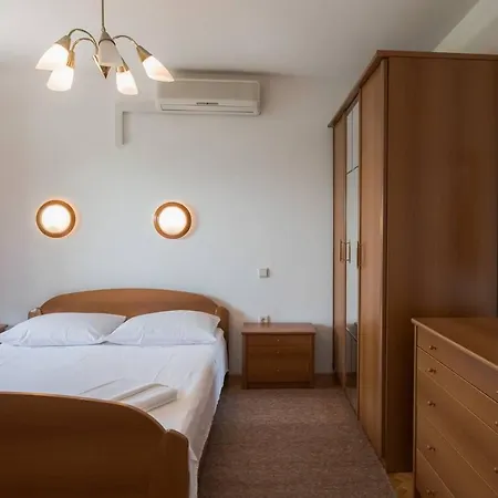 Sunrise Apartment Podstrana