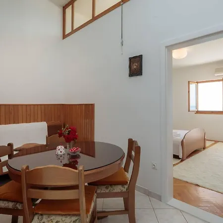 Sunrise Apartment Podstrana